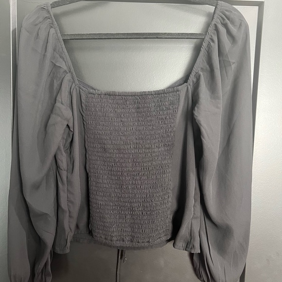 Black blouse - Picture 3 of 3